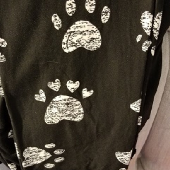 Luilaroe TC paw print leggings - Picture 3 of 6